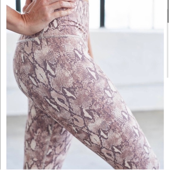 DYI • Snake Print High Waisted Leggings - Size S - Picture 2 of 16